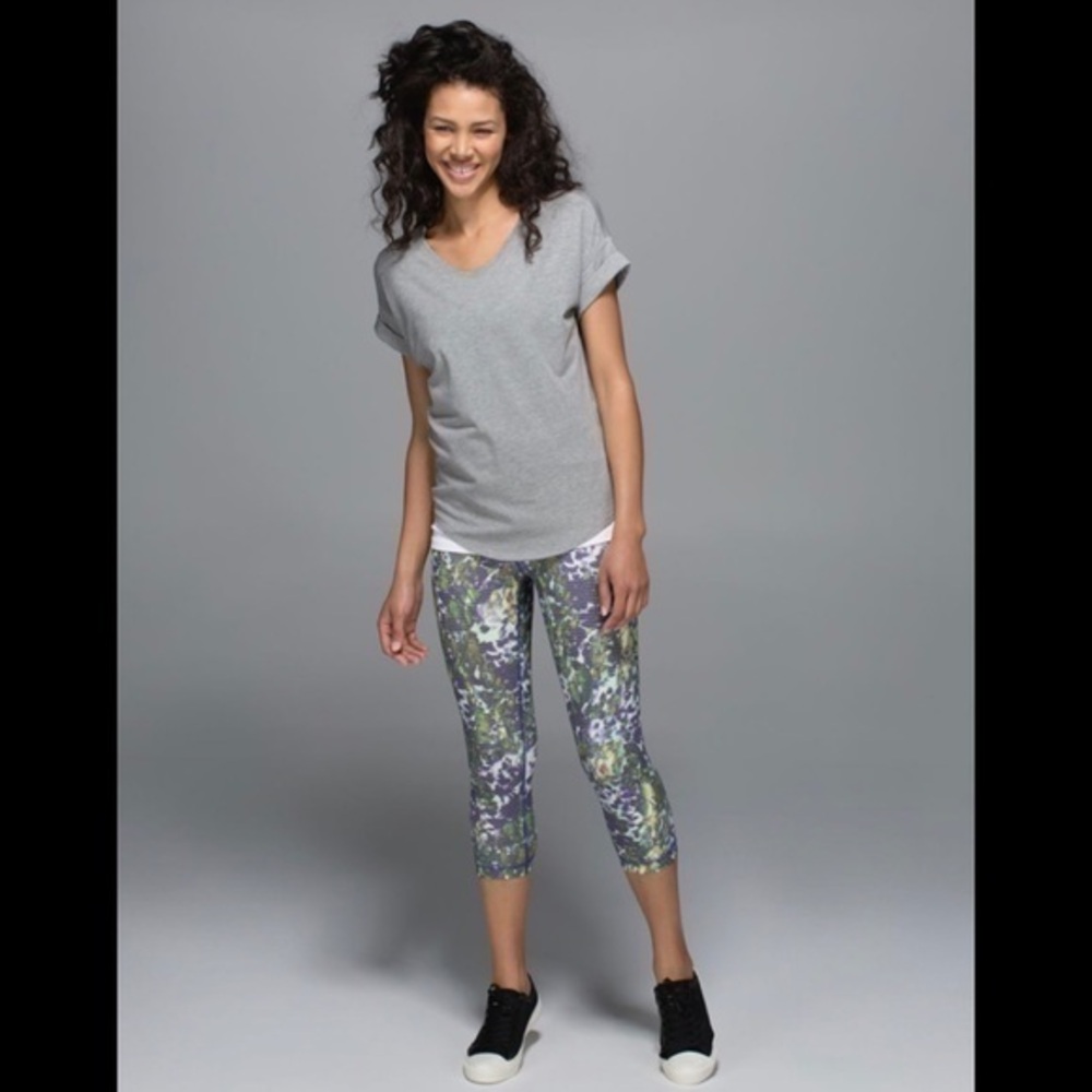 Lululemon Wunder Under Crop II *Full-On Luxtreme